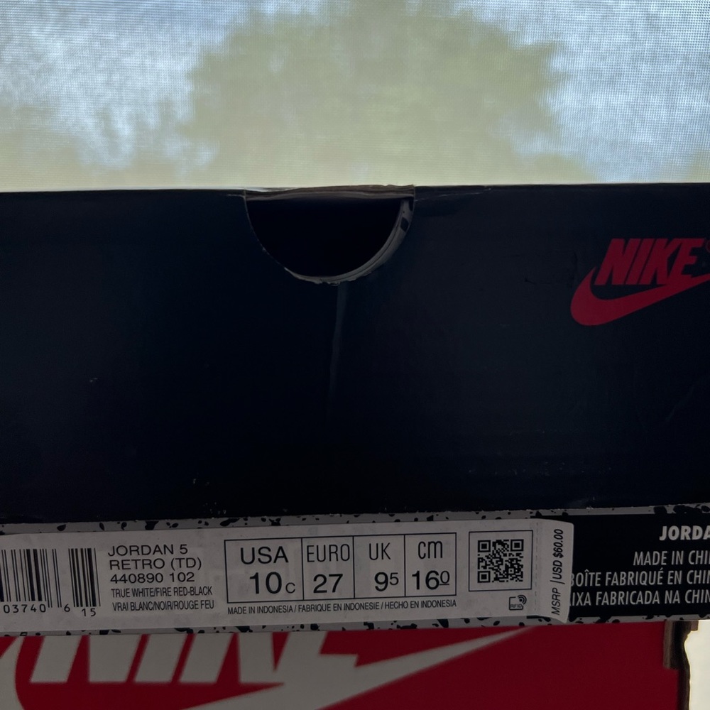 Toddler Jordan 5 Retro in excellent condition.